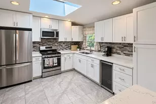28 Pike Pl, Mahopac, NY 10541 - Photo 8