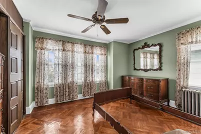 13226 114th Place, Ozone Park, NY 11420 - Photo 24