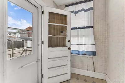 13226 114th Place, Ozone Park, NY 11420 - Photo 20