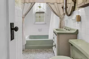 132-26 114th Pl, Ozone Park, NY 11420 - Photo 30