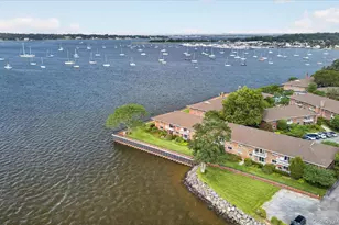1 Toms Point Ln, Port Washington, NY 11050 - Photo 32