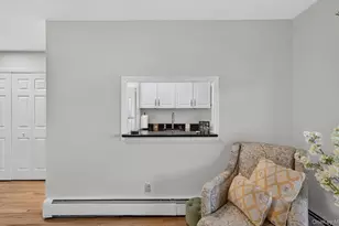 1 Toms Point Ln, Port Washington, NY 11050 - Photo 8