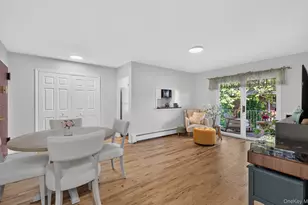 1 Toms Point Ln, Port Washington, NY 11050 - Photo 2