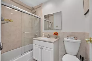 1 Toms Point Ln, Port Washington, NY 11050 - Photo 16