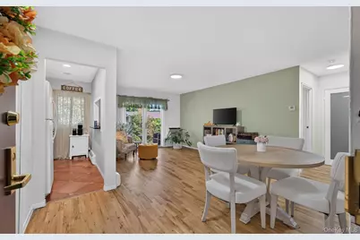 1 Toms Point Lane #17E, Port Washington, NY 11050 - Photo 1