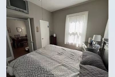 2430 Esplanade Avenue, Bronx, NY 10469 - Photo 10