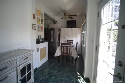 2430 Esplanade Avenue, Bronx, NY 10469 - Photo 4