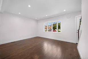 126 Lambert Ave, Farmingdale, NY 11735 - Photo 10