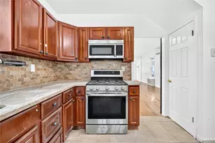 1787 Randall Ave, Bronx, NY 10473 - Photo 24