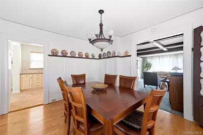 410 Clinton Street, Bellmore, NY 11710 - Photo 16
