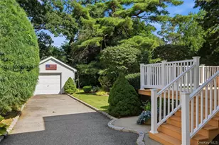 410 Clinton St, Bellmore, NY 11710 - Photo 4