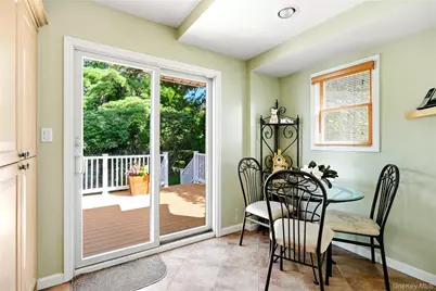 410 Clinton Street, Bellmore, NY 11710 - Photo 18