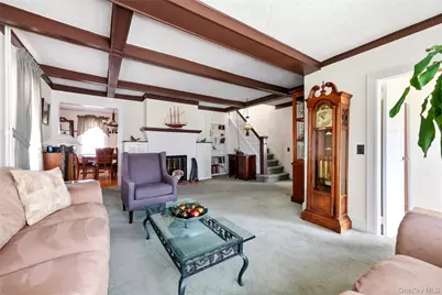 410 Clinton Street, Bellmore, NY 11710 - Photo 10