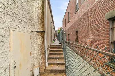 238 W Lincoln Avenue, Mount Vernon, NY 10550 - Photo 28