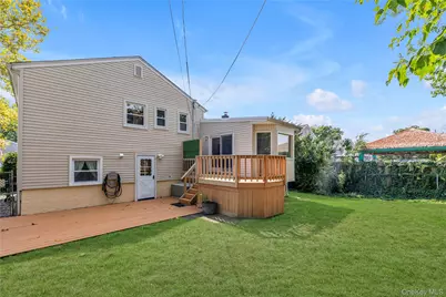 2669 Grayson Drive, East Meadow, NY 11554 - Photo 22