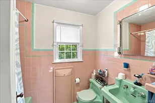 297 Maple Ave, Patchogue, NY 11772 - Photo 14