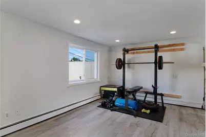 41 Richmond Street, Islip, NY 11751 - Photo 16