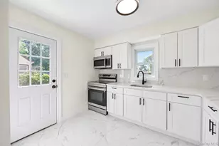 130 Elk St, Wyandanch, NY 11798 - Photo 10