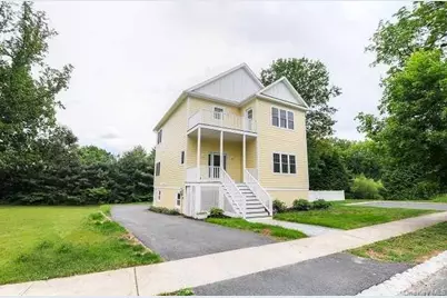 9 Bird Court, Rhinebeck, NY 12572 - Photo 1