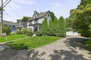 66 Silver Spring Rd, New Windsor, NY 12553 - Photo 2