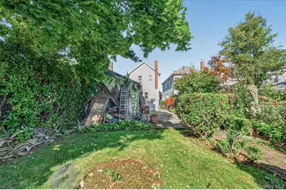 118-29 218th Street, Cambria Heights, NY 11411 - Photo 20