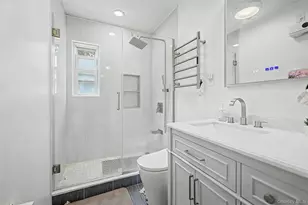 53-10 206th St, Oakland Gardens, NY 11364 - Photo 4