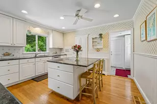 16 Edgewood Dr, Rye Brook, NY 10573 - Photo 10