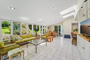 16 Edgewood Dr, Rye Brook, NY 10573 - Photo 12