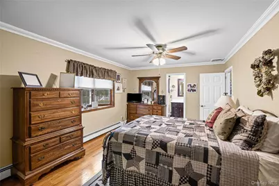 67 Broadway, Smithtown, NY 11787 - Photo 34