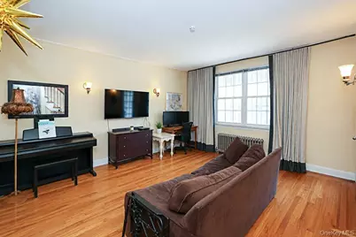 25-30 36th Avenue, Astoria, NY 11106 - Photo 6