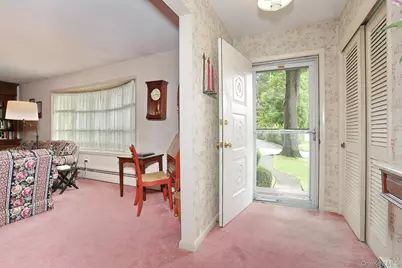 30 Pacific Avenue, Nanuet, NY 10954 - Photo 4