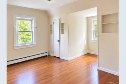 7 W Elm, Islip, NY 11751 - Photo 10
