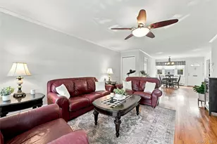 2310 Wilshire Ln, Oakdale, NY 11769 - Photo 6