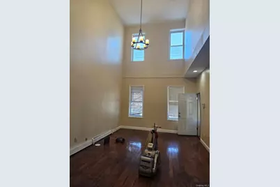 10517 170th Street #1, Jamaica, NY 11433 - Photo 2