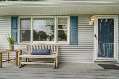 23 Westview Drive, Poughkeepsie, NY 12603 - Photo 2