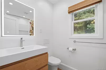 23 Westview Drive, Poughkeepsie, NY 12603 - Photo 16