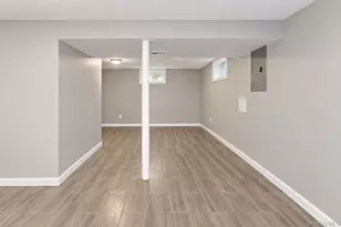 102 Patchogue Dr, Rocky Point, NY 11778 - Photo 32