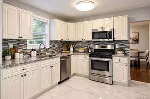 102 Patchogue Dr, Rocky Point, NY 11778 - Photo 8