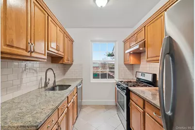 5461 Sylvan Avenue, Bronx, NY 10471 - Photo 8