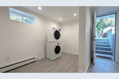 11 Wood Street, Lynbrook, NY 11563 - Photo 12
