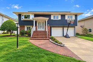 1020 Wood Park Dr, Baldwin, NY 11510 - Photo 2