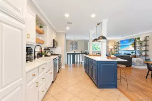 1020 Wood Park Dr, Baldwin, NY 11510 - Photo 20
