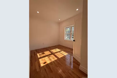 118-11 E Lakeview Blvd, Queens Village, NY 11434 - Photo 6