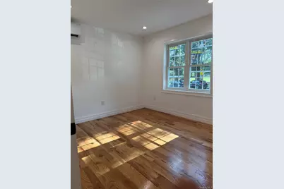 118-11 E Lakeview Blvd, Queens Village, NY 11434 - Photo 14