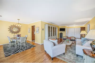 704 Fenway Road, Saint James, NY 11780 - Photo 6