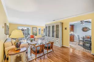 704 Fenway Rd, Saint James, NY 11780 - Photo 4