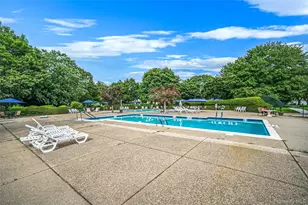 704 Fenway Rd, Saint James, NY 11780 - Photo 28