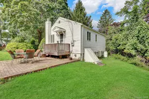 130 Hawthorne Rd, Rocky Point, NY 11778 - Photo 12