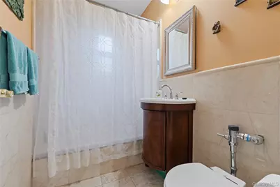 78-10 34 Avenue #4J, Jackson Heights, NY 11372 - Photo 10