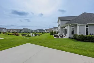 341 Aliana Ave, Yaphank, NY 11980 - Photo 36